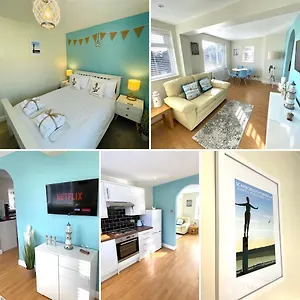  Apartment The Breakwaters, One Min From Harbour & Beach United Kingdom